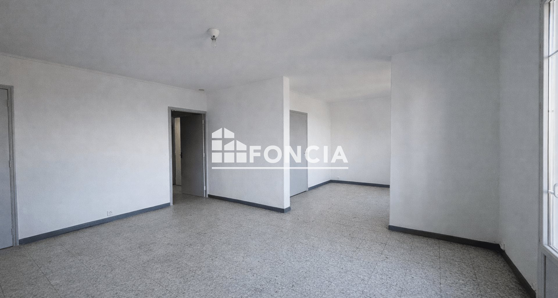 Appartement à vendre, 67m², Nîmes