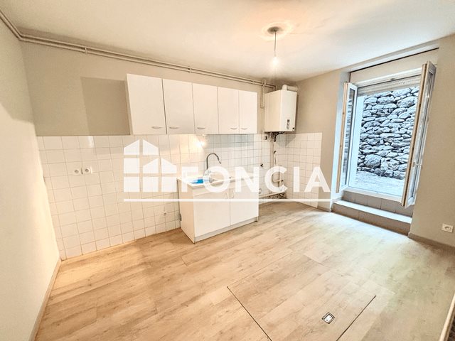 Appartement à louer, 68m², Soyons