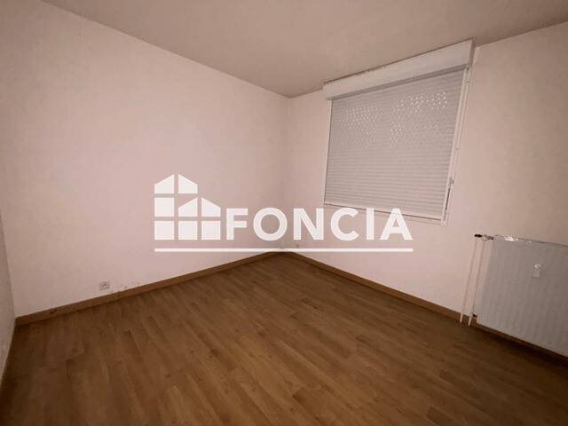 Appartement à louer, 71m², Cergy