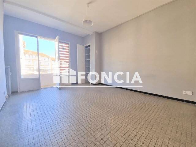 Appartement à louer, 72m², Toulon