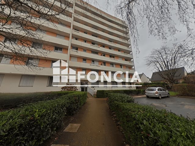 Appartement à louer, 43m², Stains