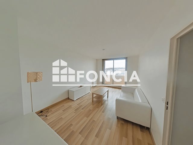 Appartement à louer, 43m², Stains