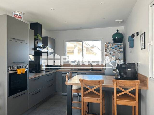 Maison à louer, 125m², Oloron-Sainte-Marie