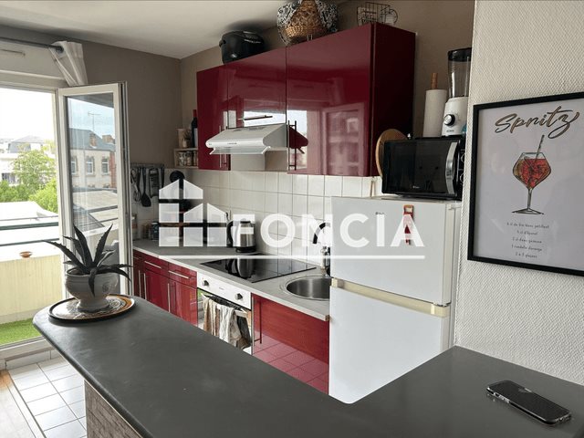 Appartement à louer, 47m², Orléans