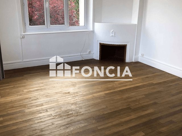 Appartement à louer, 58m², Charleville-Mézières