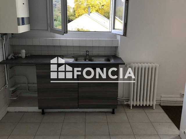 Appartement à louer, 58m², Charleville-Mézières