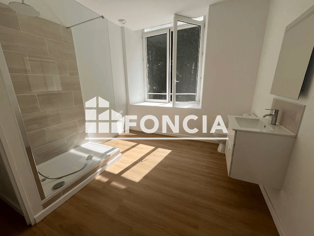 Appartement à louer, 52m², Kerlaz