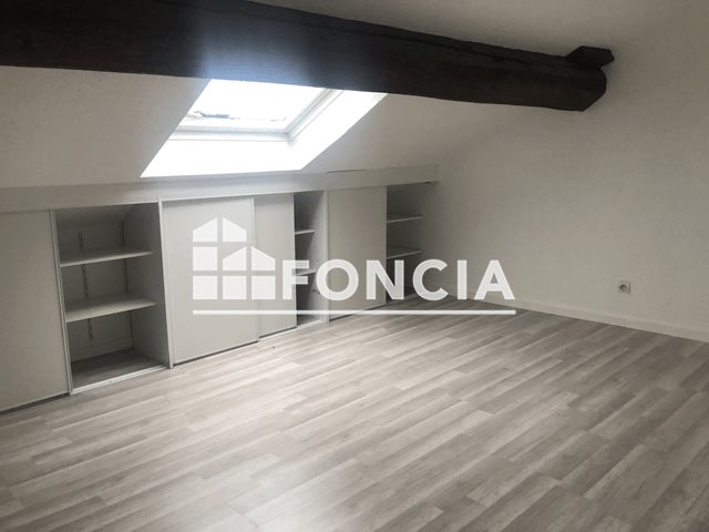 Appartement à louer, 70m², Roville-devant-Bayon