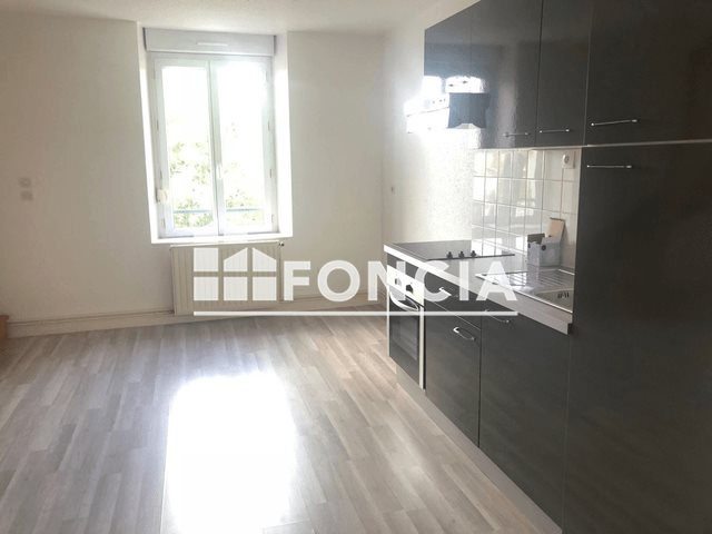 Appartement à louer, 70m², Roville-devant-Bayon
