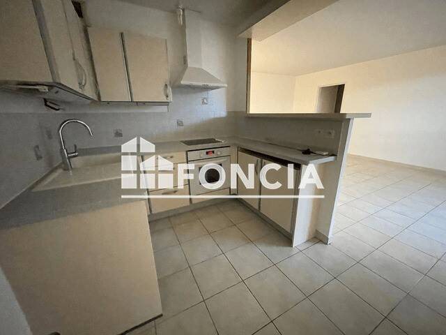 Appartement à louer, 63m², Istres