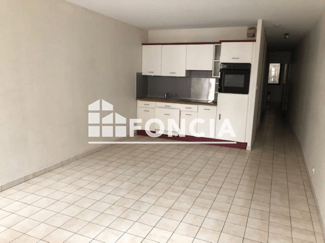 Appartement à louer, 47m², Gex