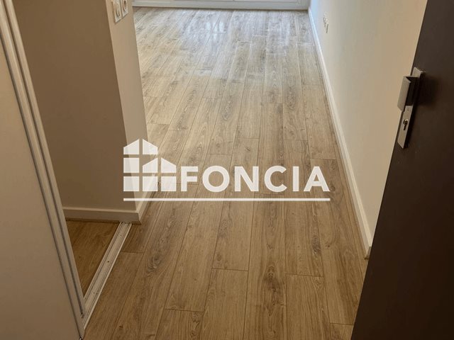 Appartement à louer, 39m², Cergy