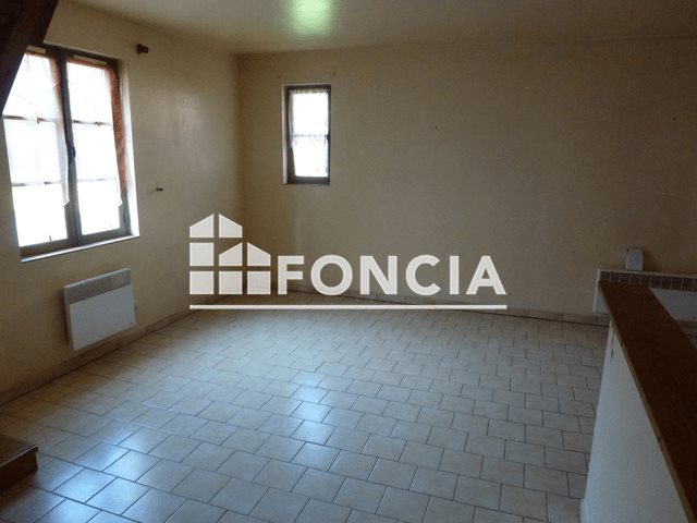 Appartement à louer, 42m², Bû
