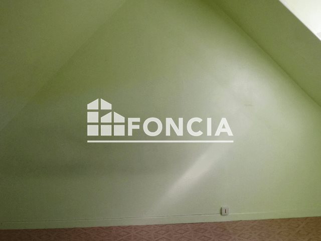 Appartement à louer, 42m², Bû