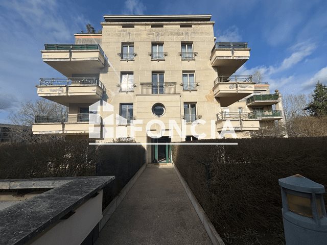 Appartement à louer, 61m², Saint-Cyr-l'Ecole