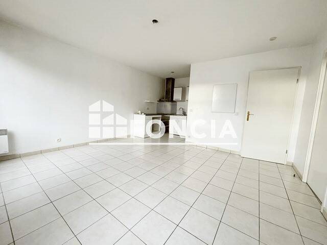 Appartement à louer, 43m², Montlhéry