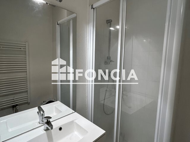 Appartement à louer, 43m², Roanne