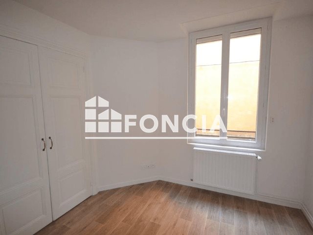 Appartement à louer, 43m², Roanne
