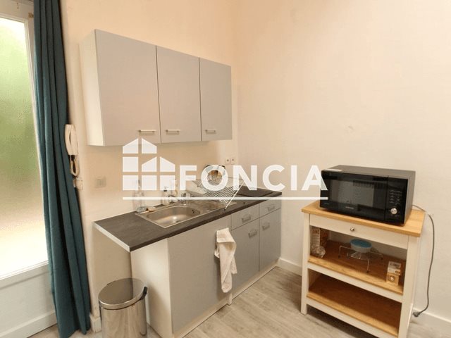 Appartement à louer, 31m², Nîmes