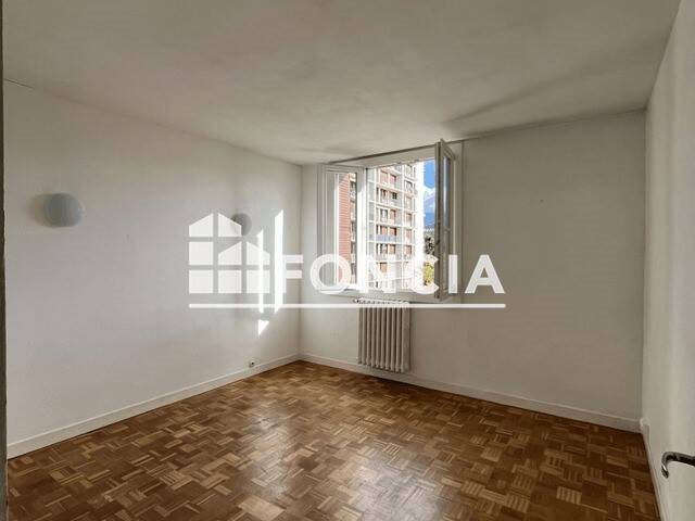 Appartement à louer, 27m², Saint-Martin-d'Hères