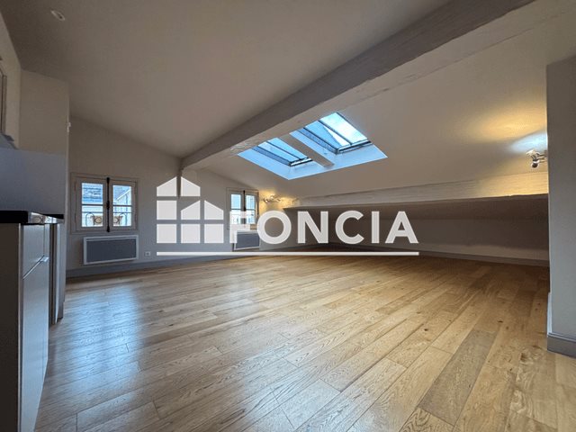 Appartement à louer, 57m², Bordeaux