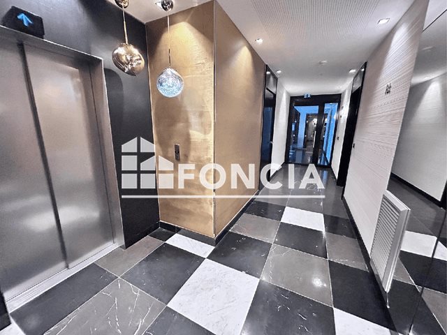 Appartement à louer, 28m², Garches