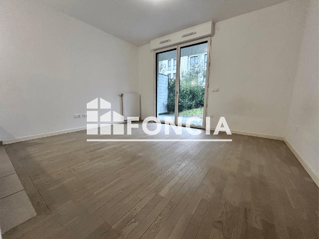Appartement à louer, 28m², Garches