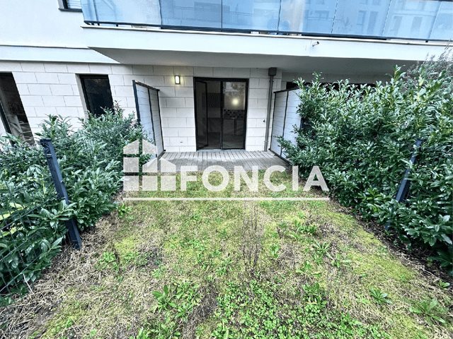 Appartement à louer, 28m², Garches