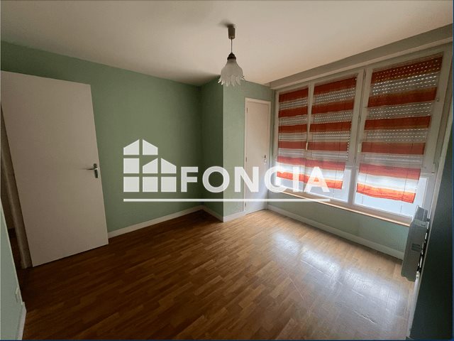 Appartement à louer, 57m², Briouze