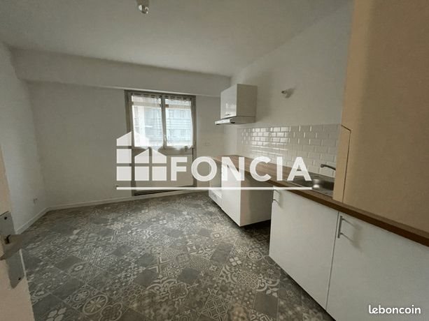 Appartement à louer, 102m², Boulogne-Billancourt