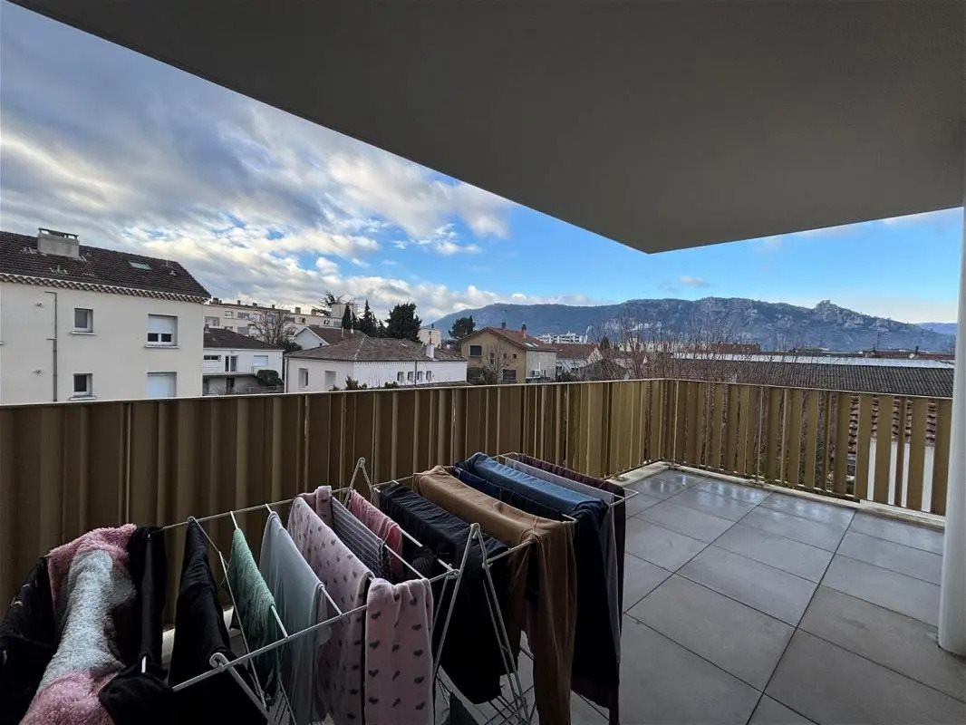 Appartement à louer, 51m², Guilherand-Granges