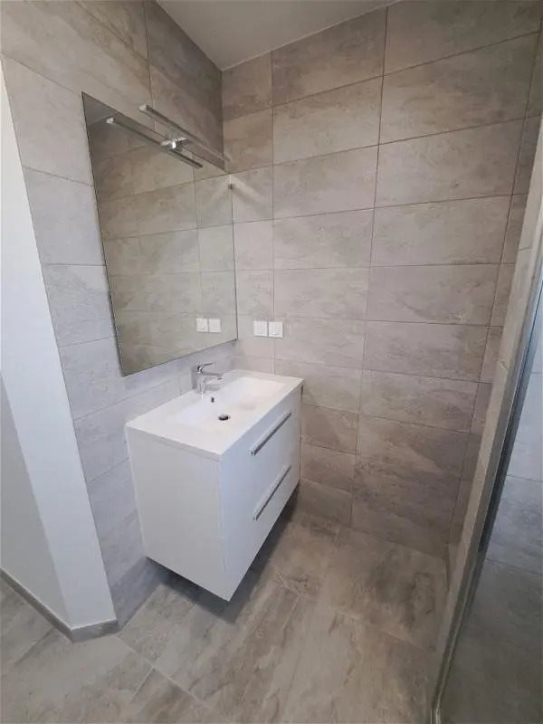 Appartement à louer, 76m², Tournon-sur-Rhône