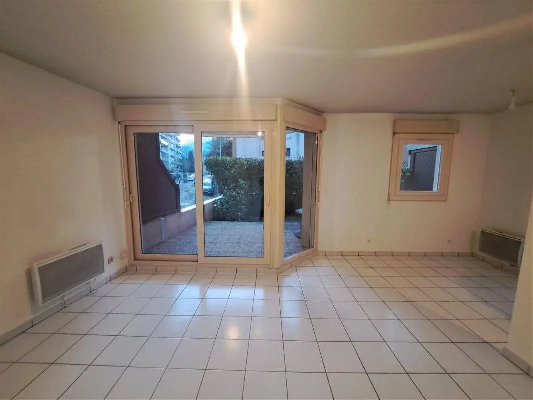 Appartement à louer, 59m², Grenoble