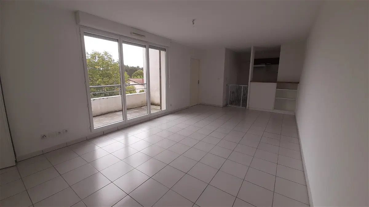 Appartement à louer, 56m², Carbonne