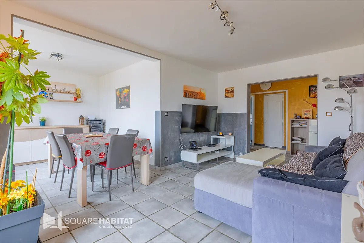 Appartement à vendre, 62m², Pont-de-Chéruy