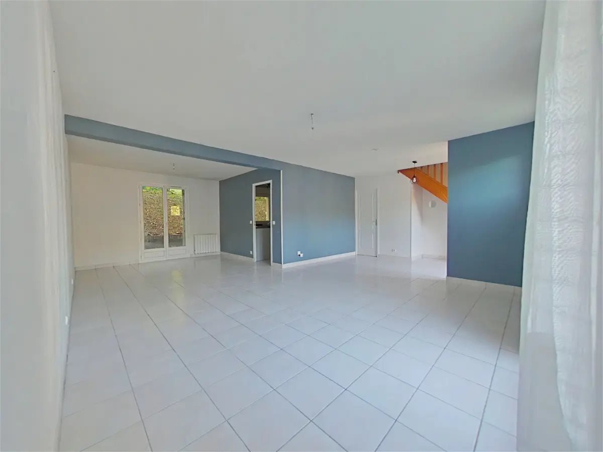 Maison à louer, 101m², Loches