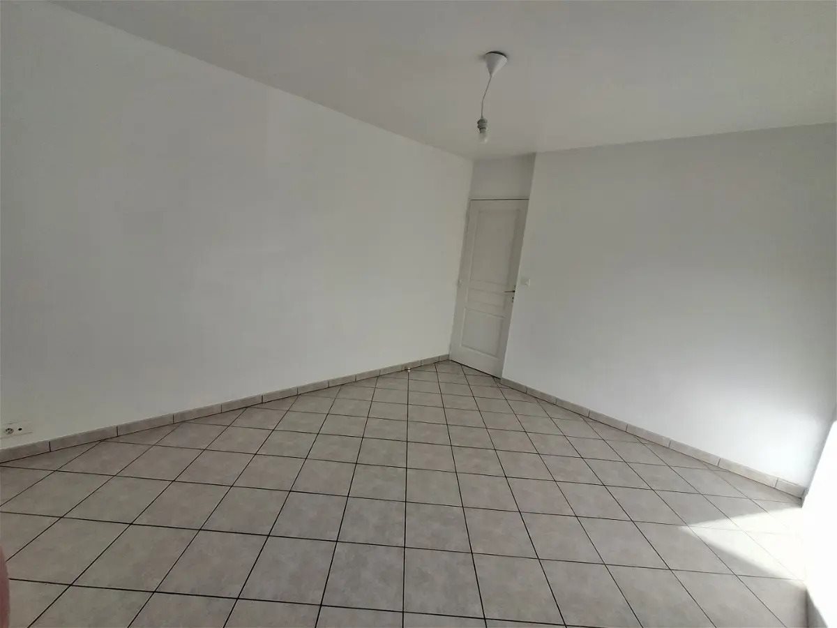 Appartement à louer, 44m², Lamballe