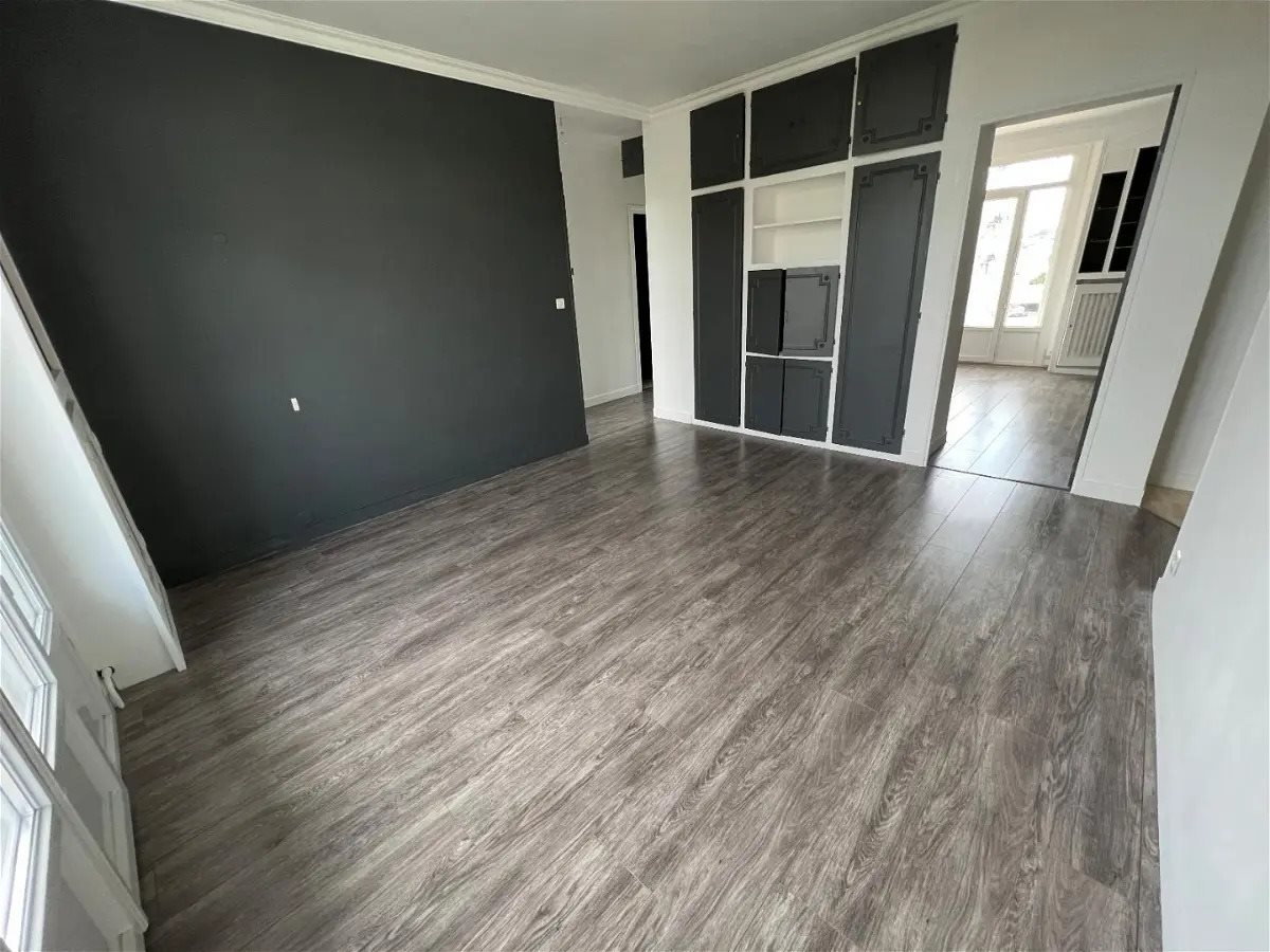 Appartement à louer, 75m², Tours