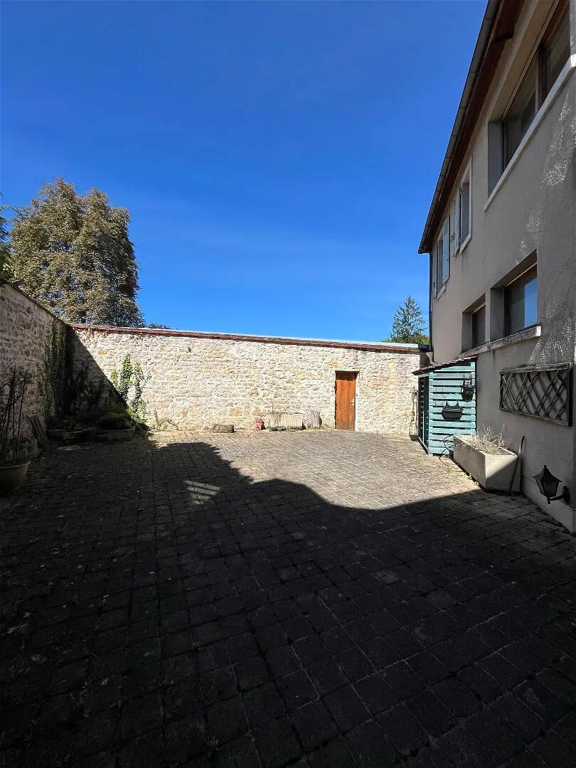 Appartement à vendre, 249m², Decize