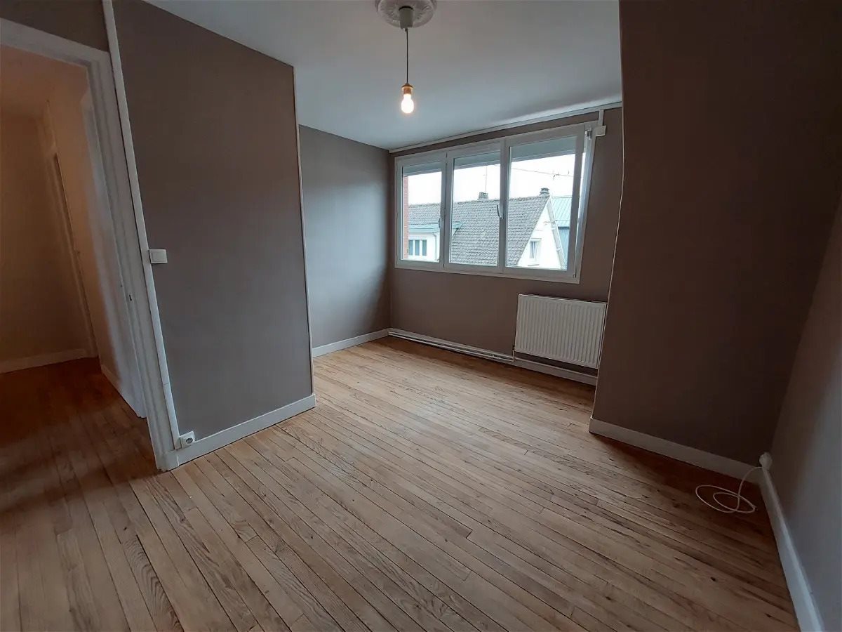 Maison à louer, 71m², Eu