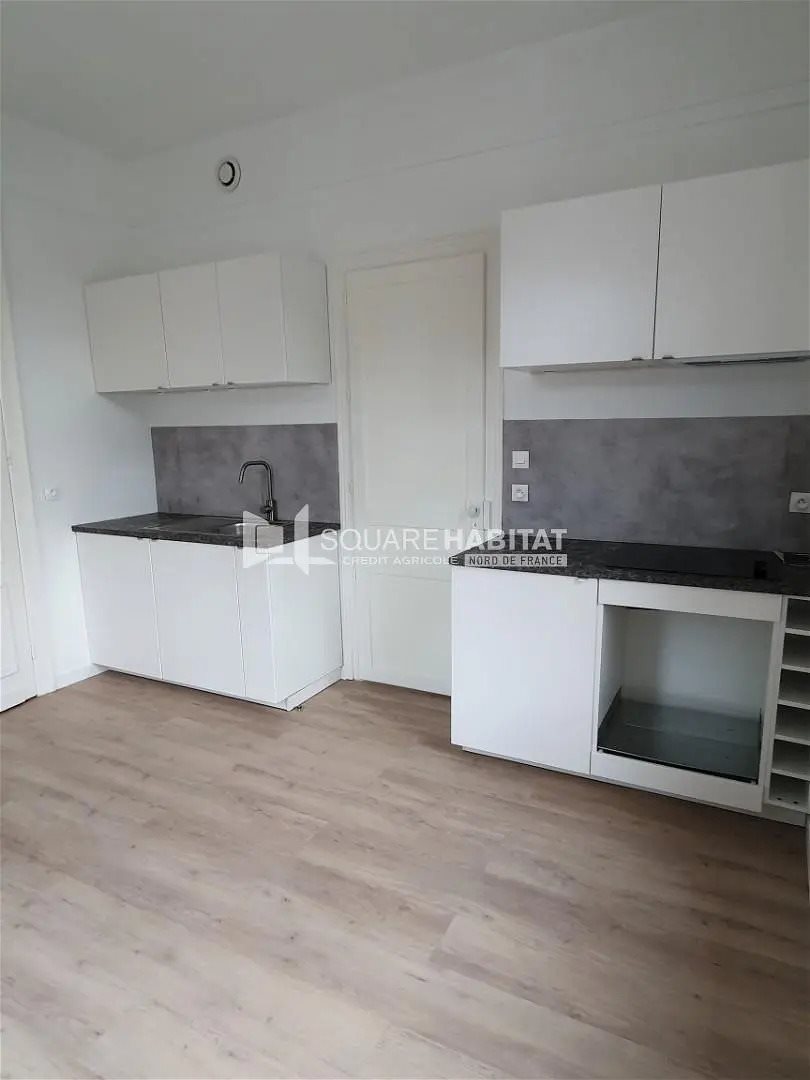 Appartement à louer, 47m², Avesnelles
