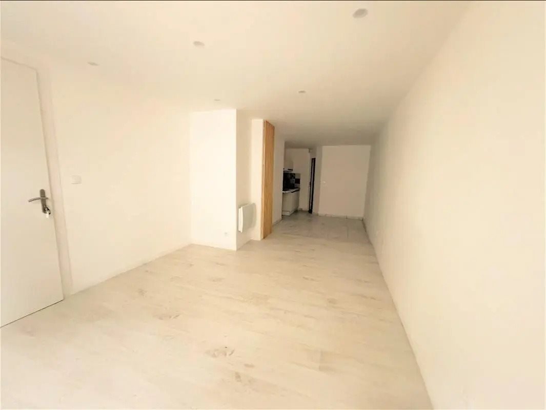Appartement à louer, 28m², Domène