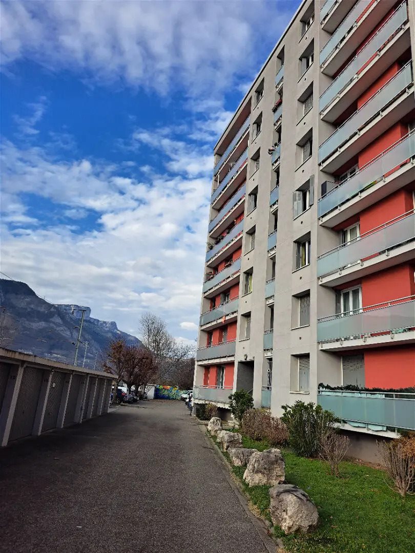Appartement à vendre, 59m², Saint-Martin-le-Vinoux