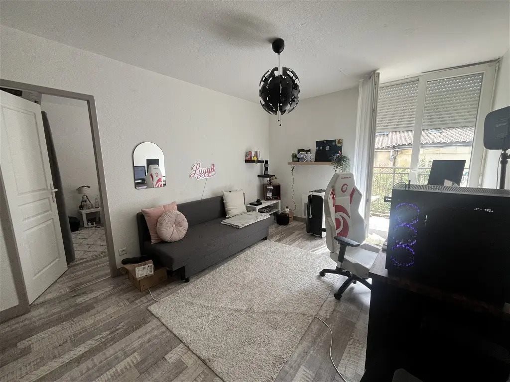 Appartement à louer, 41m², Bordeaux