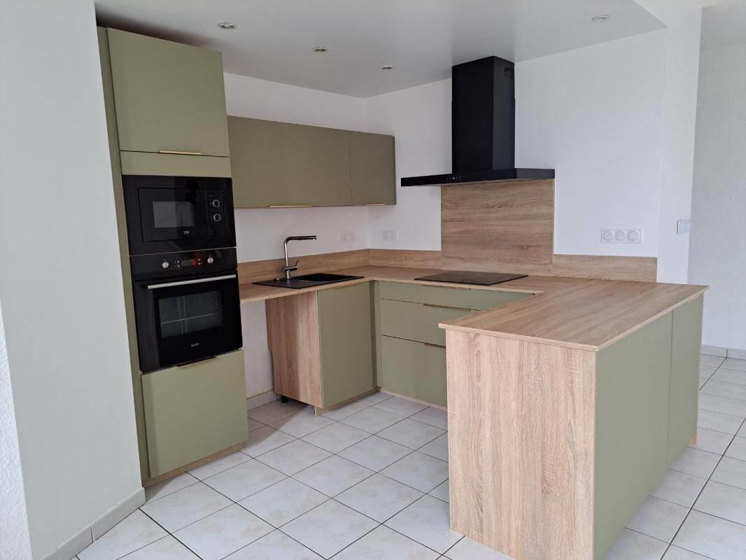 Appartement à louer, 72m², Tullins