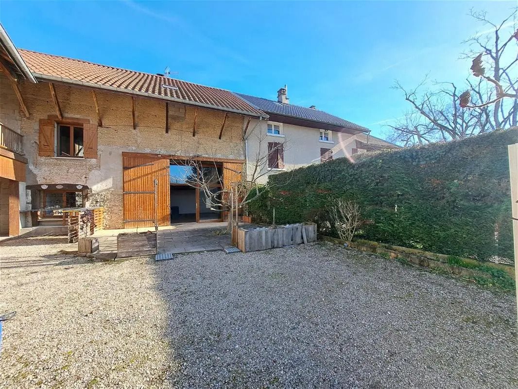 Maison à louer, 167m², Rives
