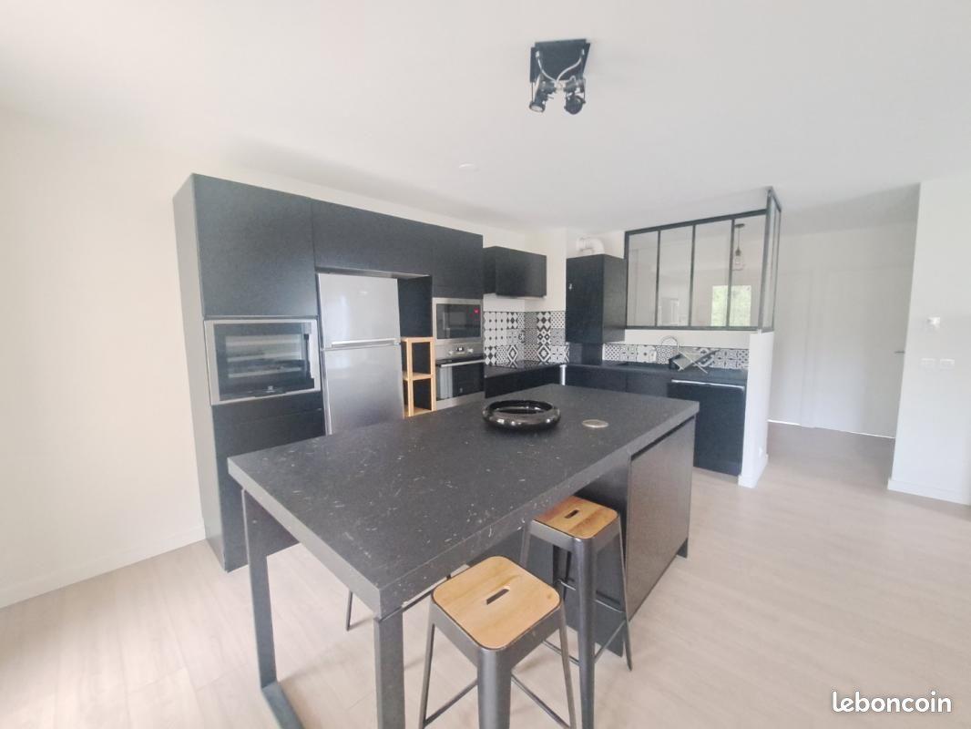Appartement à louer, 66m², Vif