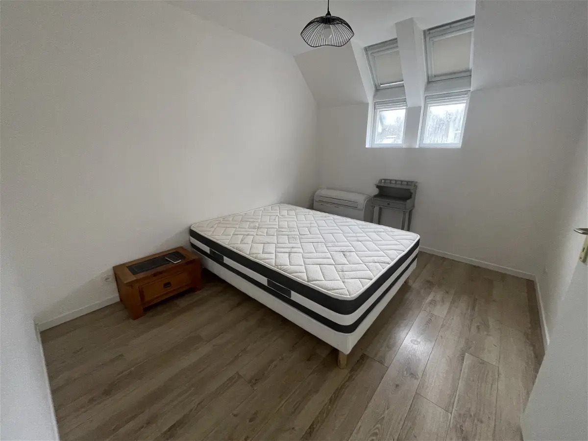 Appartement à louer, 48m², Descartes