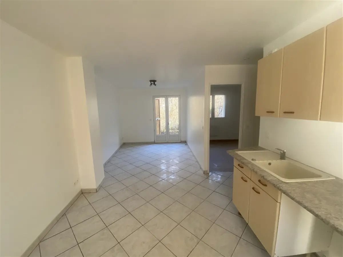 Appartement à louer, 38m², Serres