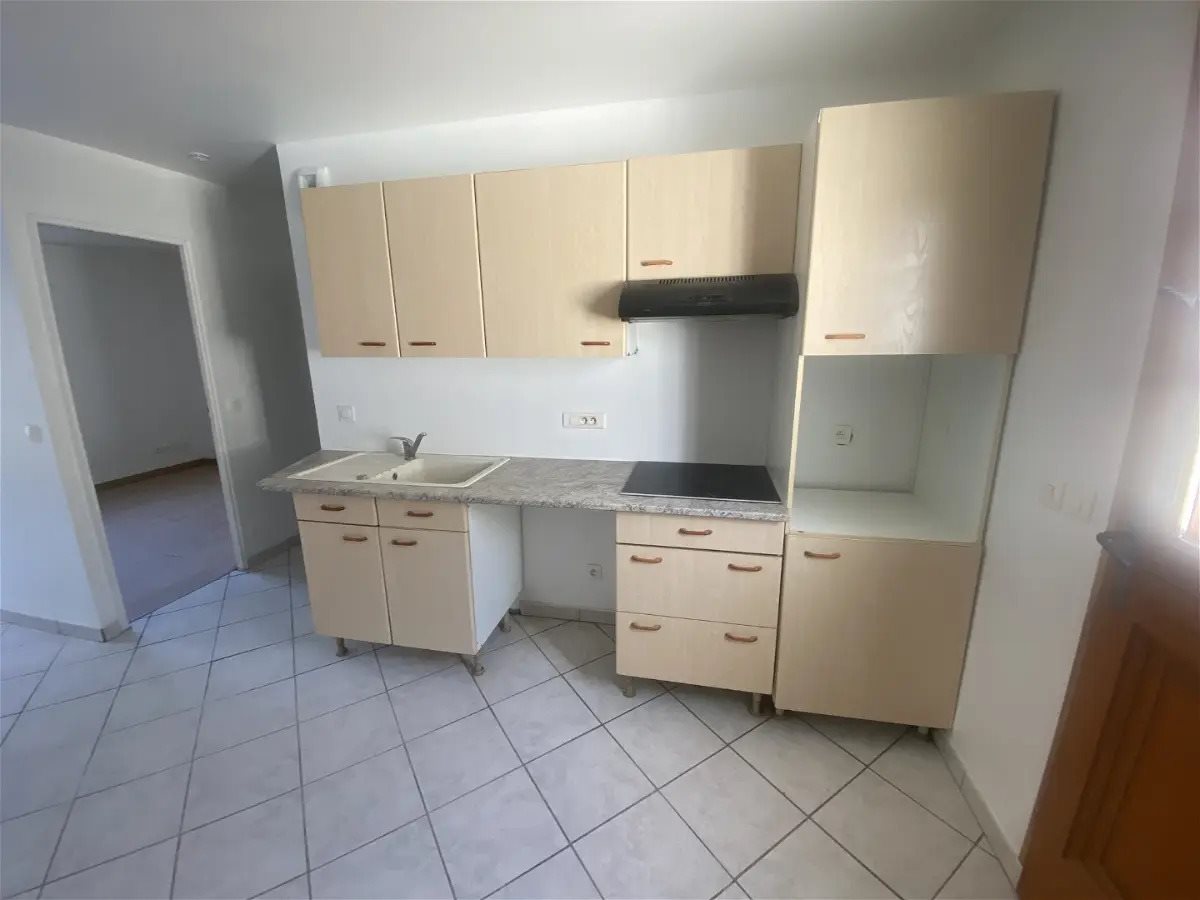 Appartement à louer, 38m², Serres